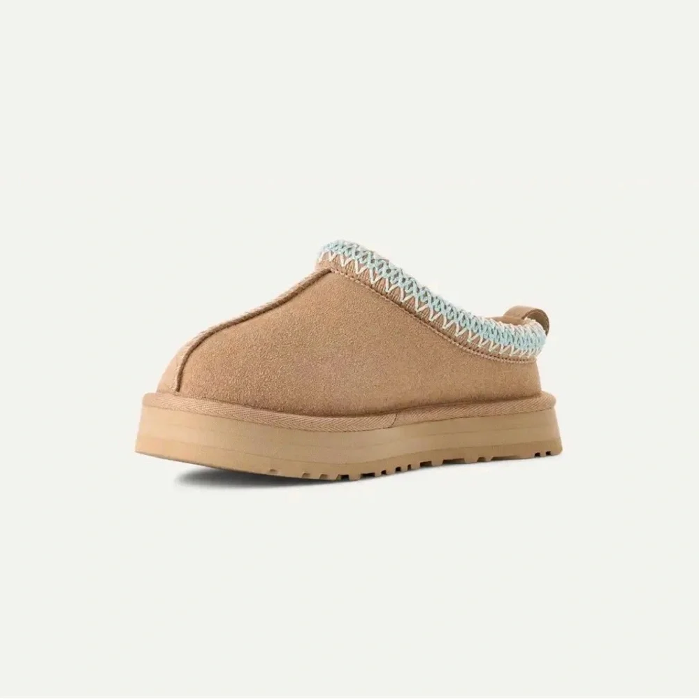 Size 4-Brand New UGG Tazz Big Kids Slipper Sand 1143776K-SAN - Picture 3 of 7